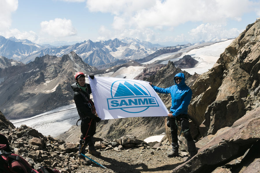 驕傲！山美股份歐洲員工勇攀歐洲第一峰-厄爾布魯士峰