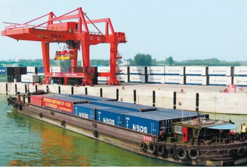 河南再開新精品航線，砂石運(yùn)輸直達(dá)長(zhǎng)江口