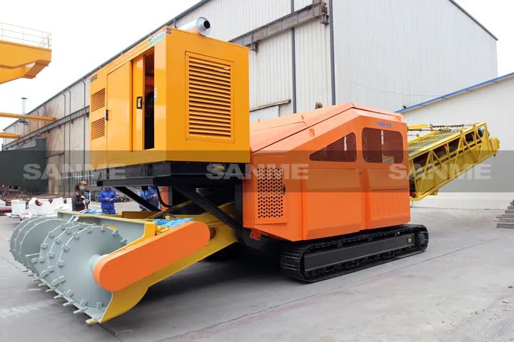 顛覆傳統(tǒng)裝車方式，山美履帶式取料機助您實現(xiàn)降本增效、節(jié)能減排！