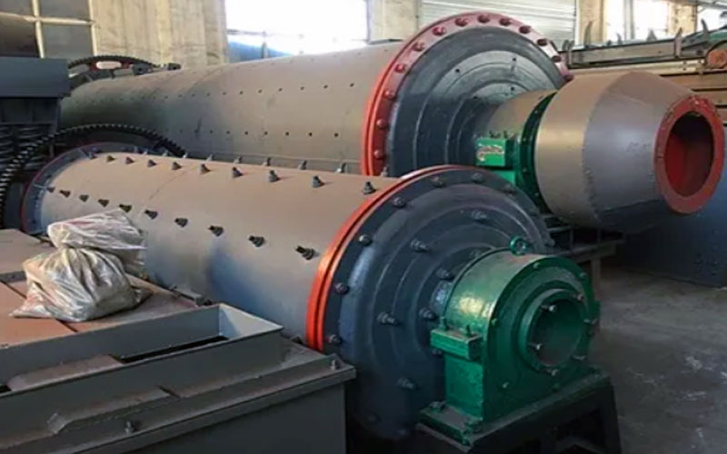 小型球磨機(jī)一臺(tái)的價(jià)格？