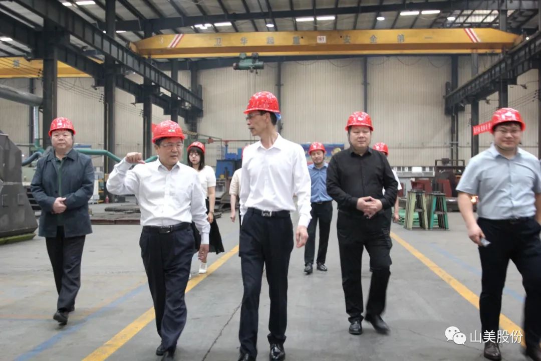 聚焦 | 熱烈歡迎中國砂石協(xié)會(huì)胡會(huì)長一行蒞臨上海山美股份鄭州基地指導(dǎo)交流！
