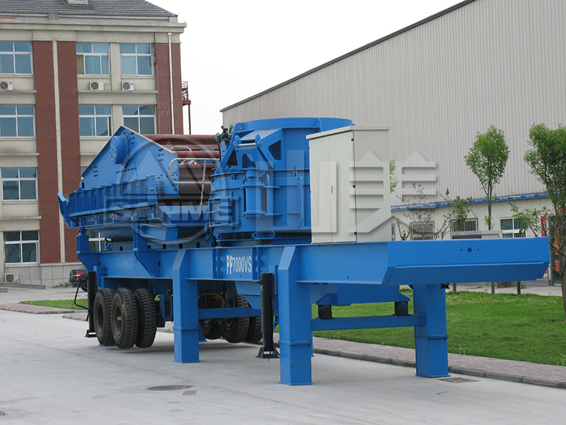 制砂生產(chǎn)線中的制砂機怎么選擇？