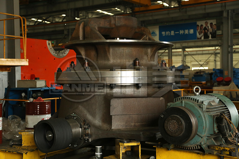 影響圓錐破碎機(jī)產(chǎn)品粒度的因素有哪些呢？