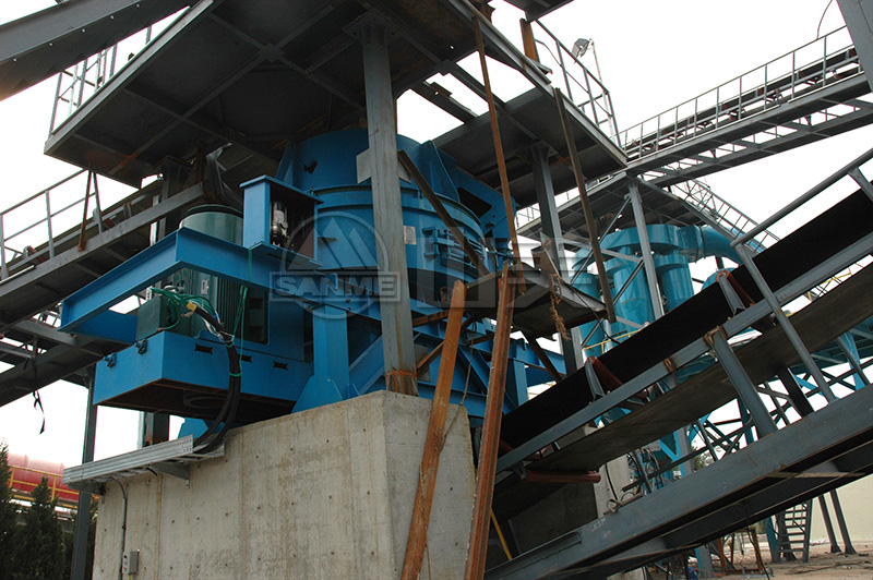 鵝卵石制砂用什么機(jī)器好呢？