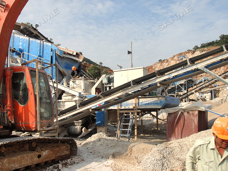 碎石生產(chǎn)線應(yīng)該選擇固定式還是移動式？