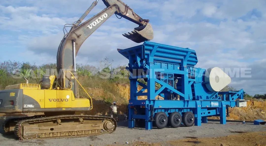 時產(chǎn)值近600萬！山美移動式破碎篩分一體站助力江蘇高碳鉻鐵礦破碎項目建設(shè)