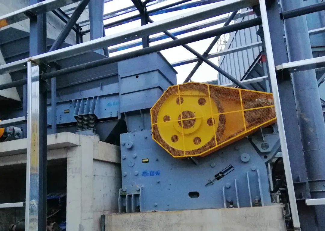 顎式破碎機(jī) 顎式破碎機(jī)