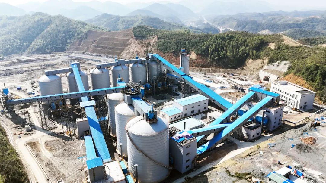 上海推動(dòng)垃圾分類系統(tǒng)化、精細(xì)化，從理念倡導(dǎo)到全民行動(dòng)